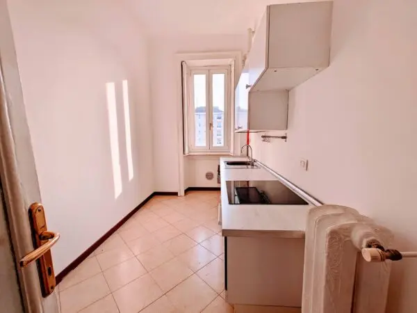 Appartamento via Spartaco 8, Milano