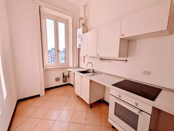 Appartamento via Spartaco 8, Milano
