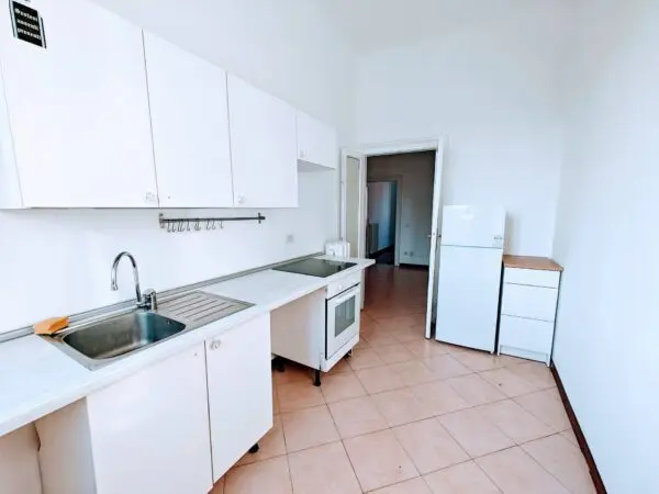 Appartamento via Spartaco 8, Milano