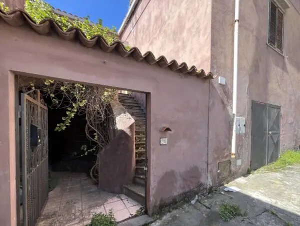 Casa Indipendente via Lombardia, Catanzaro