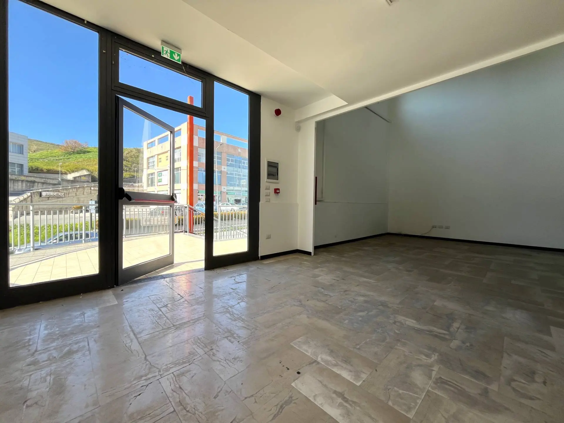 Immagine per Negozio in affitto a Catanzaro viale Lucrezia della Valle 44