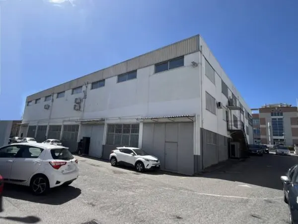 Magazzino viale Lucrezia Della Valle, Catanzaro