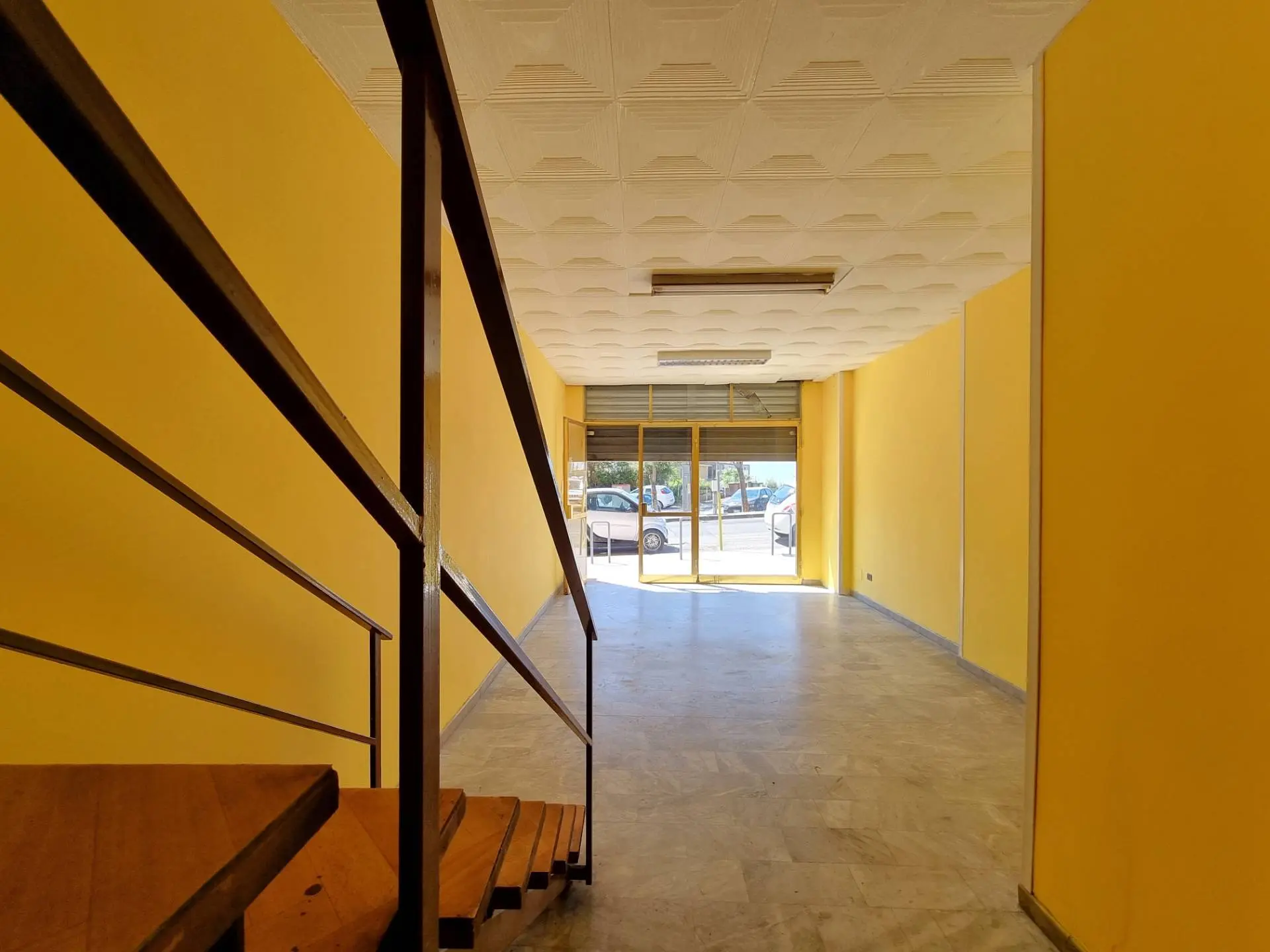 Immagine per Negozio in vendita a Catanzaro viale dei Bizantini 37