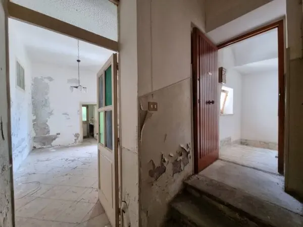 Appartamento via Largo Piano Grande 14, Catanzaro