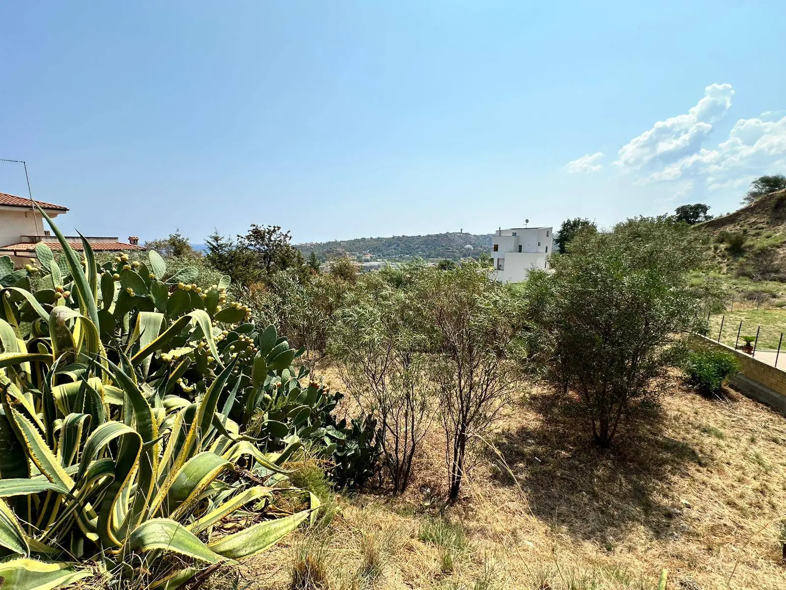 Immagine per Terreno Edificabile in vendita a Torre di Ruggiero Via Pietro Verri 