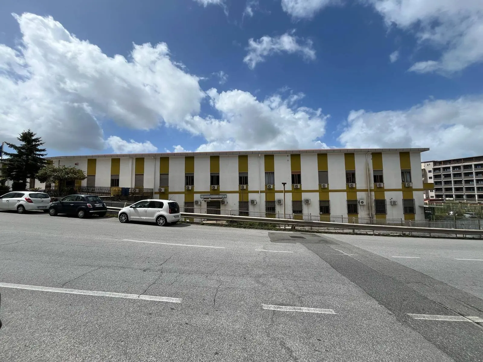 Immagine per Stabile/Palazzo in vendita a Catanzaro viale Tommaso Campanella 