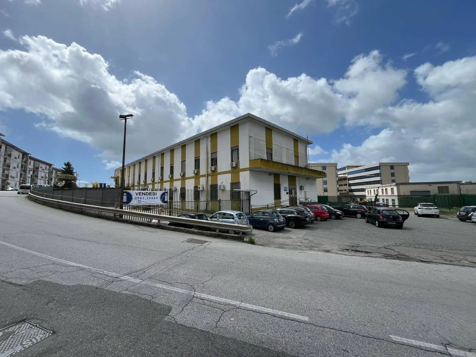 Immagine per Stabile/Palazzo in vendita a Catanzaro viale Tommaso Campanella 