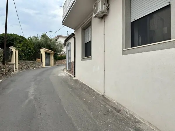 Casa Indipendente via Raffaele Grillone 48, Squillace