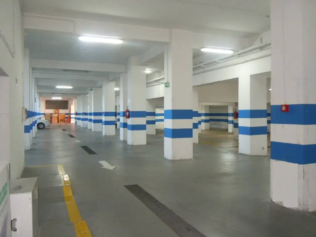 Immagine per Negozio in affitto a Catanzaro Via F. Caracciolo 