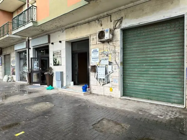 Negozio via Stefano Lungomare 55, Catanzaro