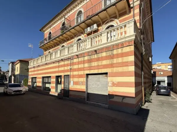 Negozio via Progresso 39, Catanzaro