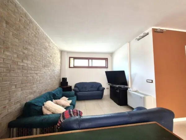 Stanza via Dei Conti Falluc 84, Catanzaro