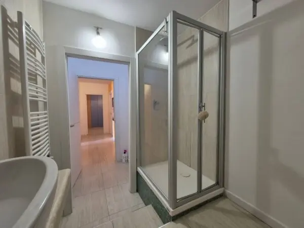 Stanza via Dei Conti Falluc 84, Catanzaro