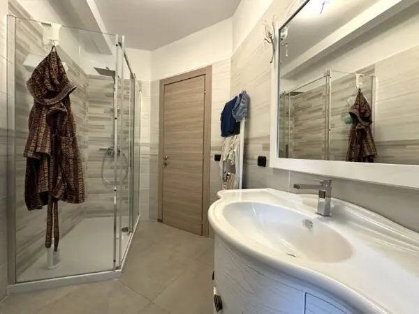 Appartamento viale Dei Feaci 67, Catanzaro