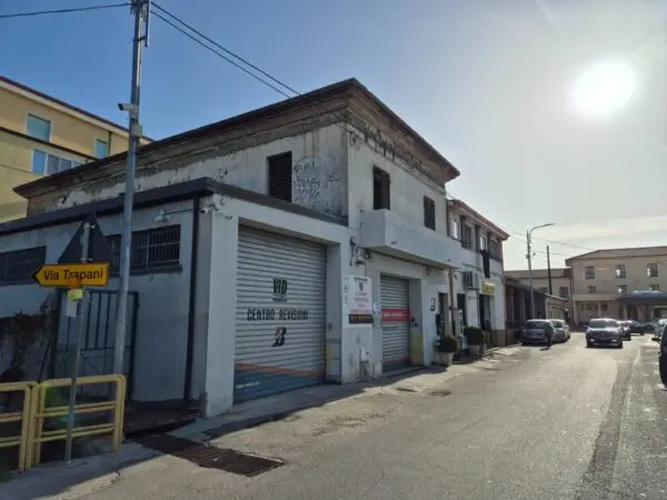 Negozio via Nazionale 145, Catanzaro