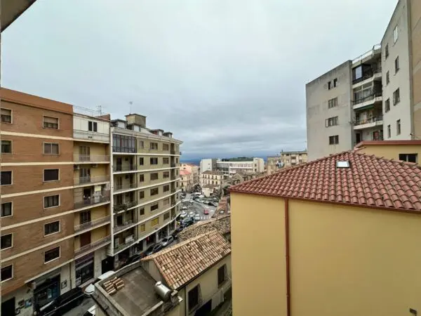 Appartamento piazza Osservanza 4, Catanzaro