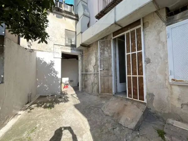 Negozio via Vincenzo De Grazia 40, Catanzaro