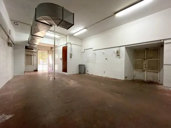 Negozio via Vincenzo De Grazia 40, Catanzaro