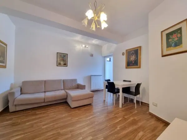 Appartamento via Lorenzo Anania 3, Catanzaro