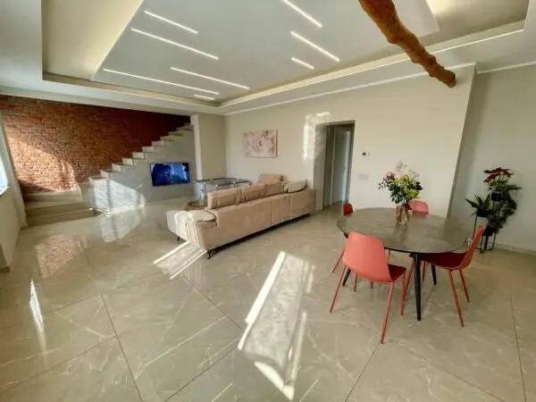 Villa via, Alessandria
