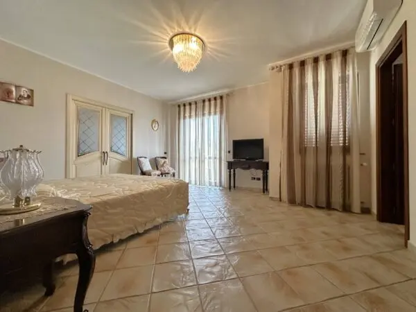 Villa via Filippo Turati 27, Catanzaro