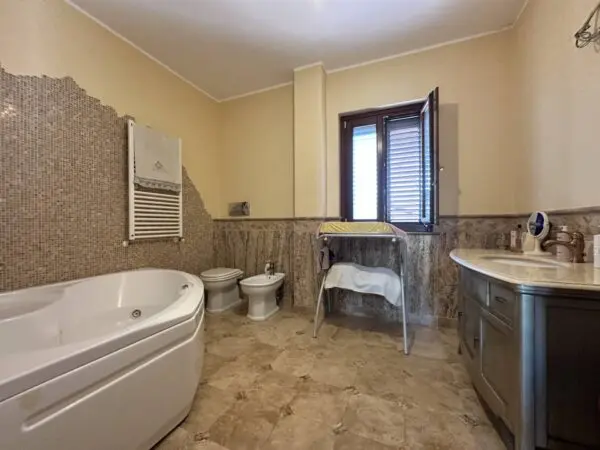 Villa via Filippo Turati 27, Catanzaro