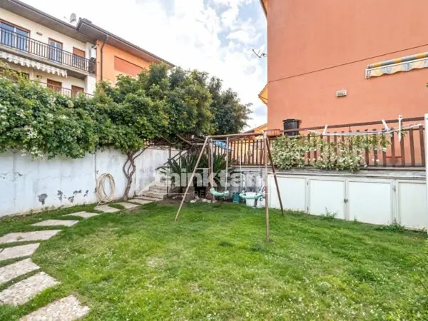 Appartamento via Vampolieri, Aci Catena