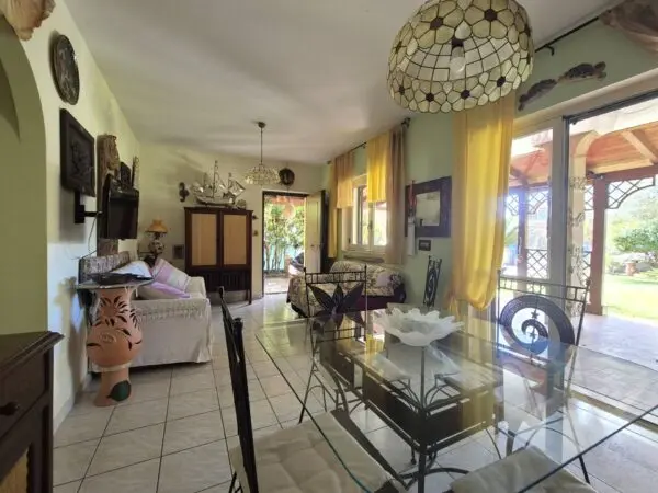 Villa via Ulisse 102, Catanzaro