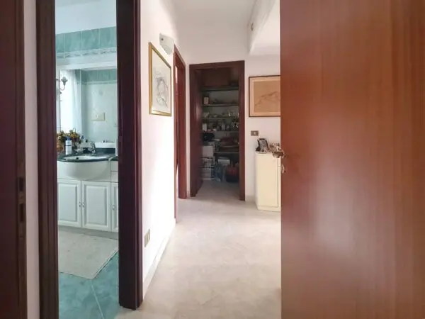 Appartamento via Brigata Catanzaro 12, Catanzaro