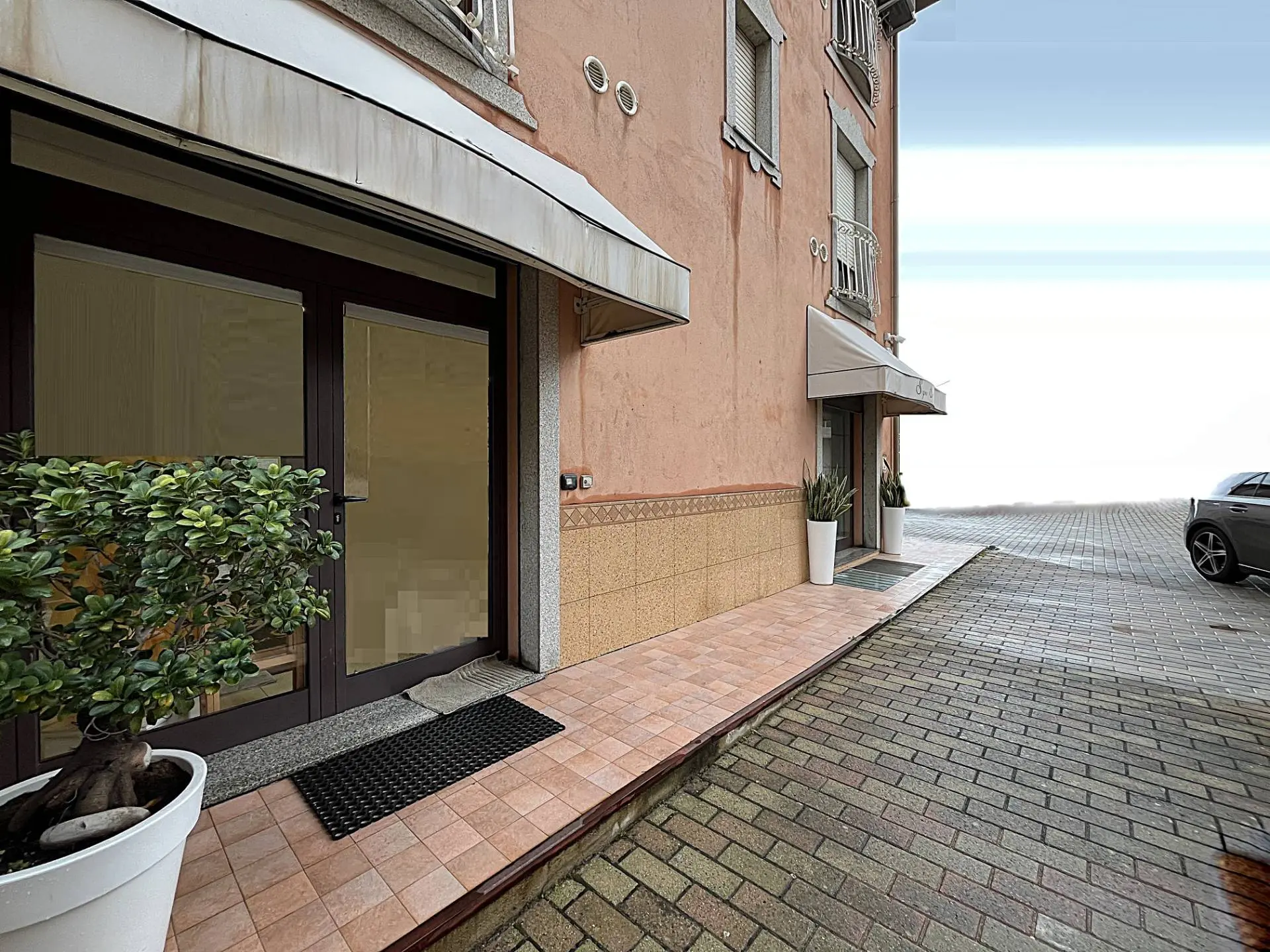 Immagine per Negozio in affitto a Catanzaro Viale Crotone 37q