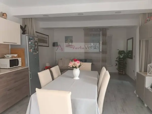 Appartamento via, Seravezza