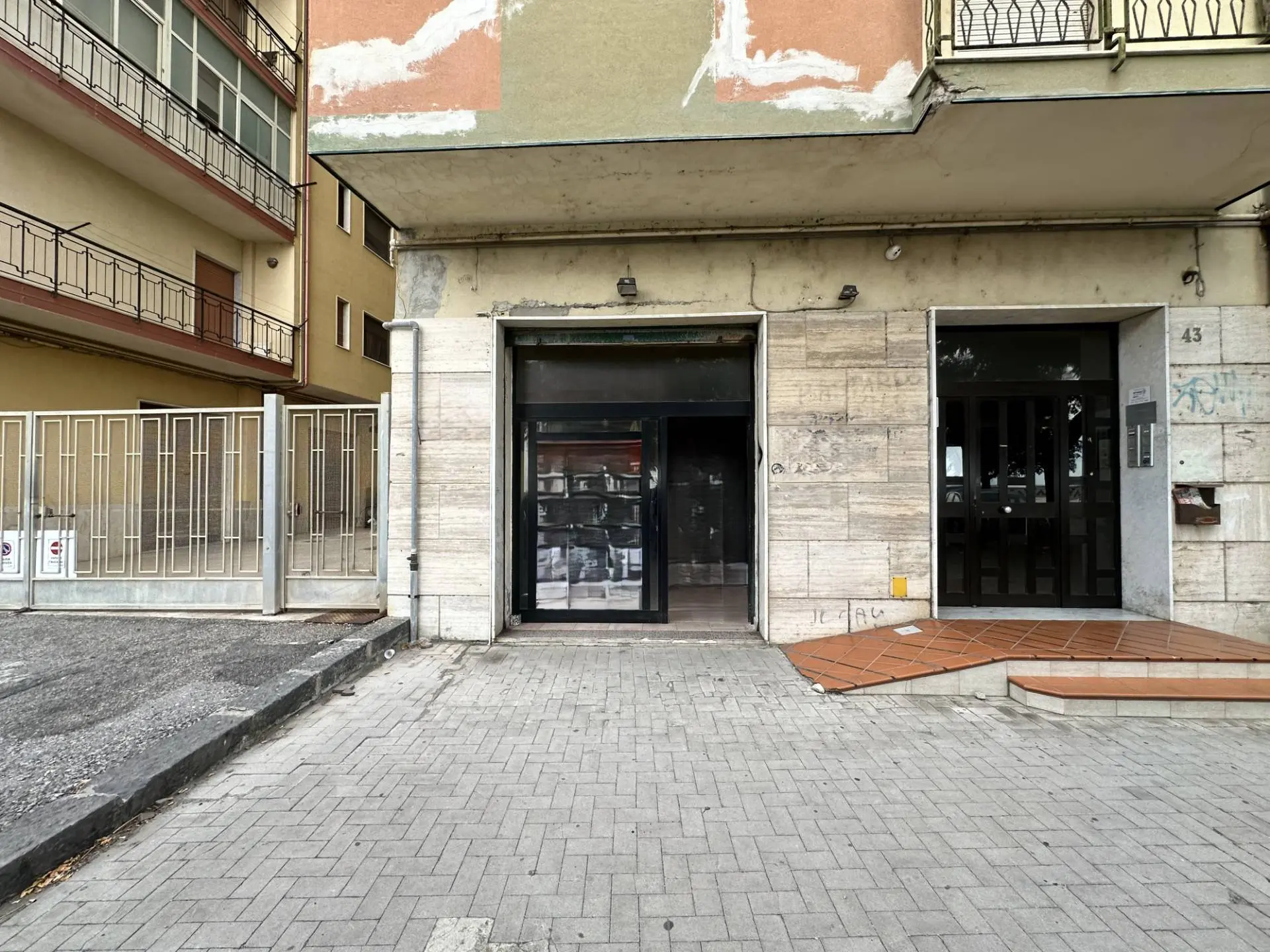 Immagine per Negozio in affitto a Catanzaro via Lungomare Stefano Pugliese 55