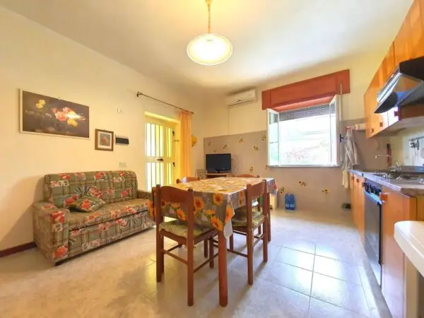 Appartamento via Apostolello 9, Zagarise