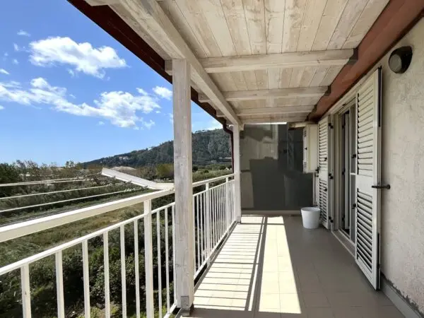 Appartamento via Delle Rose 481, Squillace