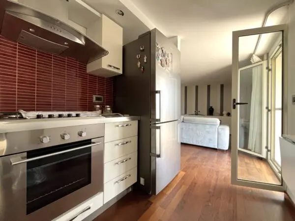 Appartamento via Delle Rose 481, Squillace