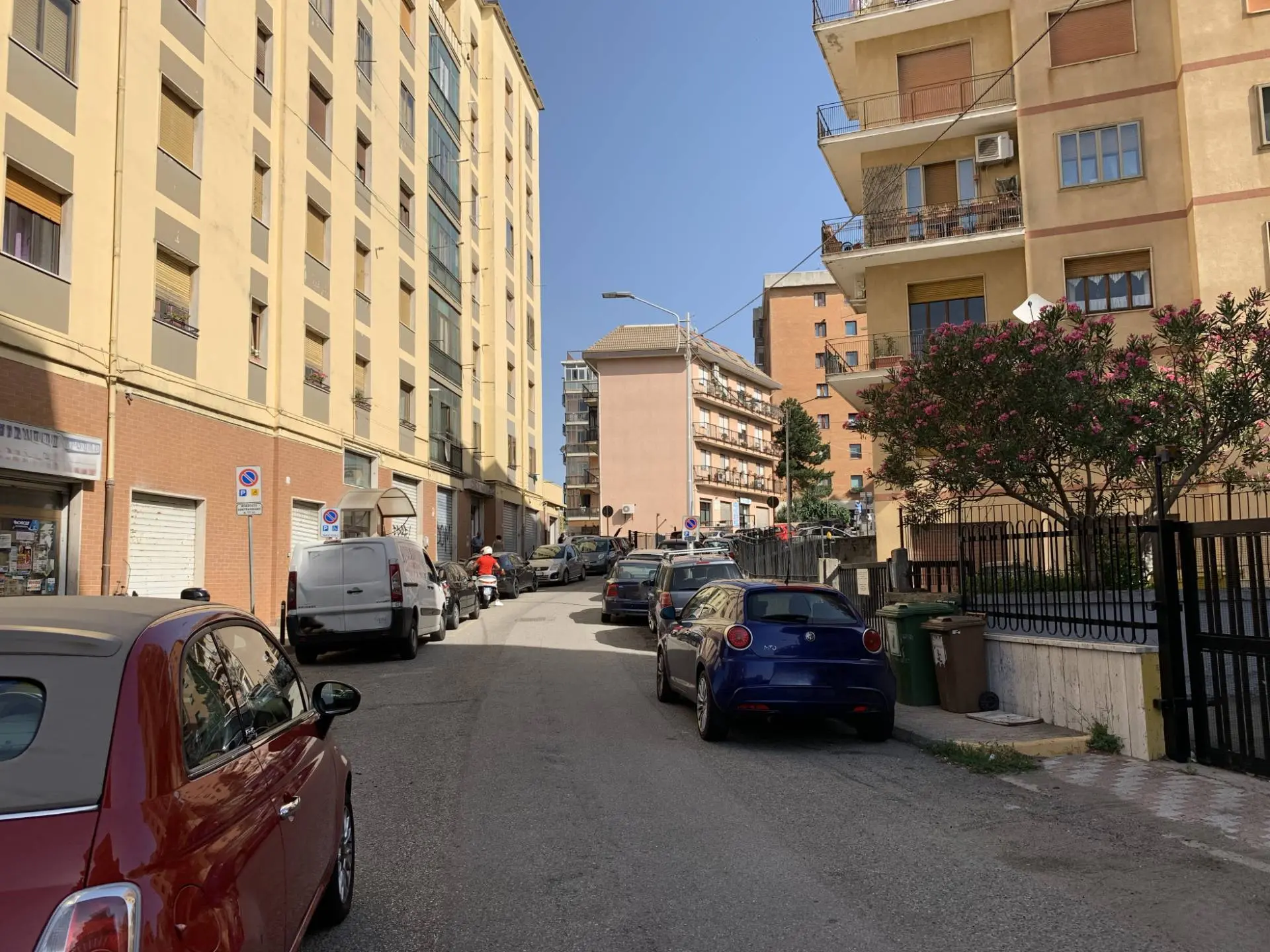 Immagine per Magazzino in vendita a Catanzaro Via Madonna dei cieli 11