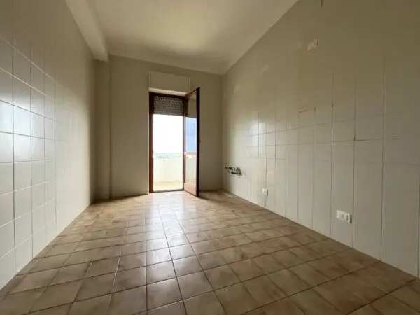 Appartamento via Caprera 86/a, Catanzaro