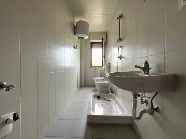 Appartamento via Caprera 86/a, Catanzaro