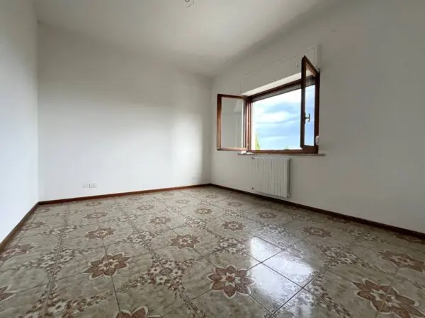 Appartamento via Caprera 86/a, Catanzaro