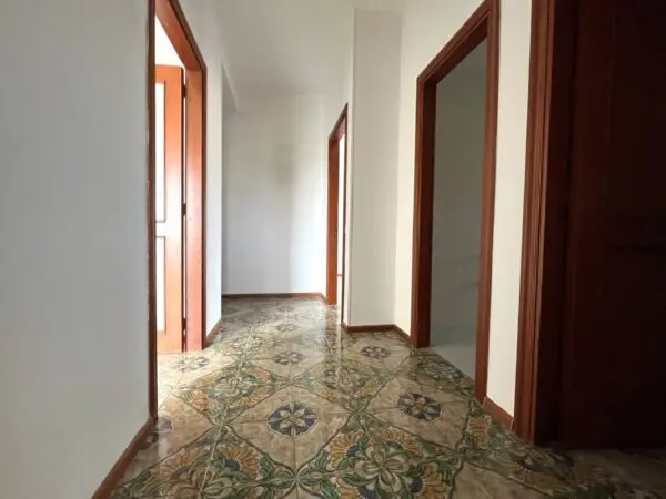 Appartamento via Caprera 86/a, Catanzaro