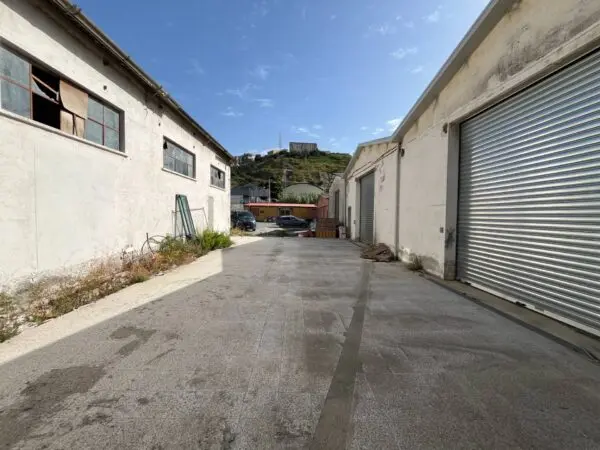 Capannone Industriale via Lucrezia Della Valle, Catanzaro