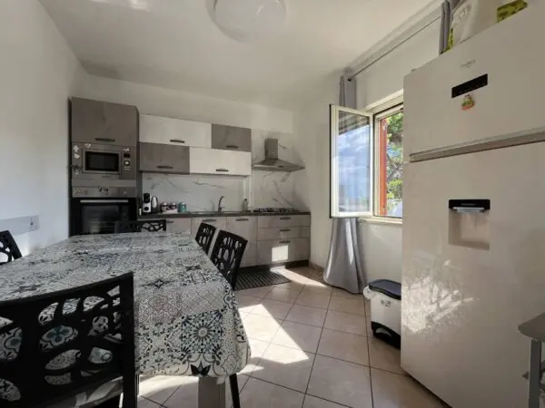 Appartamento via Marina Di Pietragrande 12, Torre Di Ruggiero