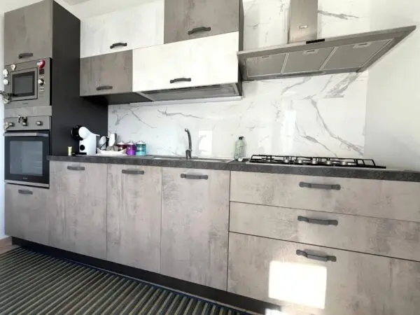 Appartamento via Marina Di Pietragrande 12, Torre Di Ruggiero