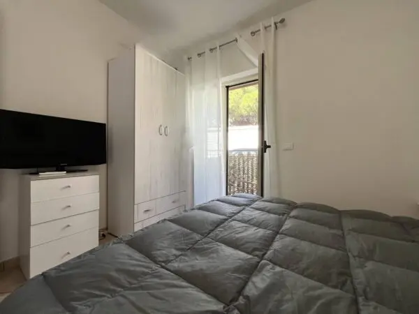 Appartamento via Marina Di Pietragrande 12, Torre Di Ruggiero