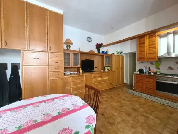 Appartamento via Nicea 15, Catanzaro