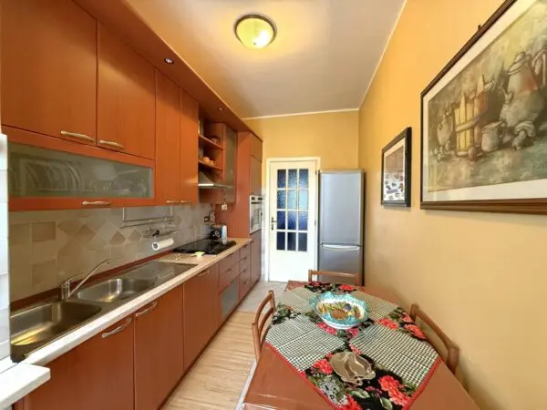 Appartamento via Eraclea 36/d, Catanzaro