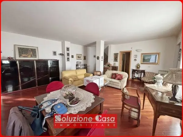 Villa VIA AVIER. FRANCESCO IACOBONE, Canosa Di Puglia