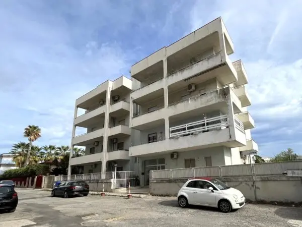Appartamento via Caprera 86/a, Catanzaro