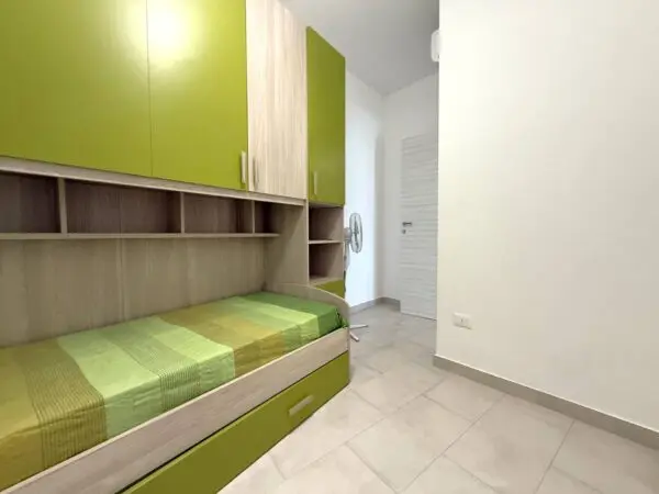 Appartamento via Contrada Pontefranco, Torre Di Ruggiero