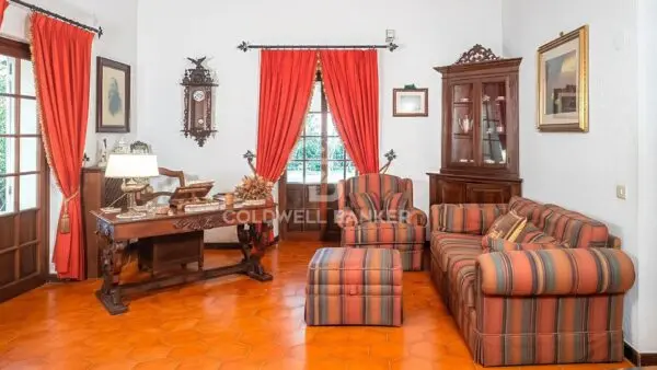 Villa strada Monte Bianchello 7, Nepi